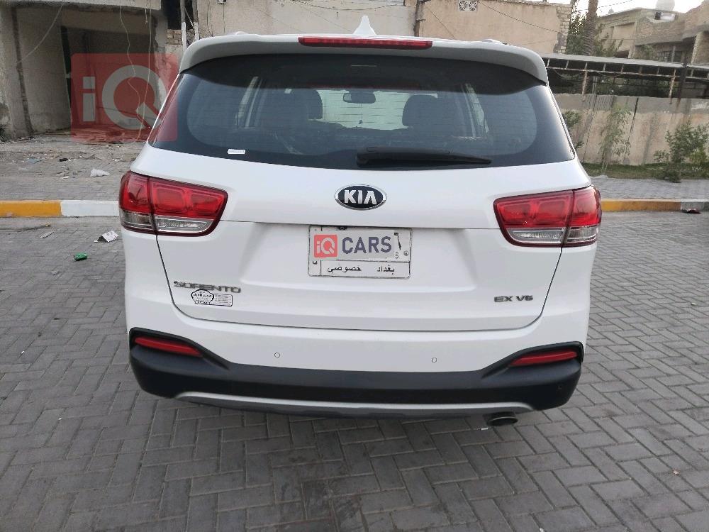 كيا سورينتو